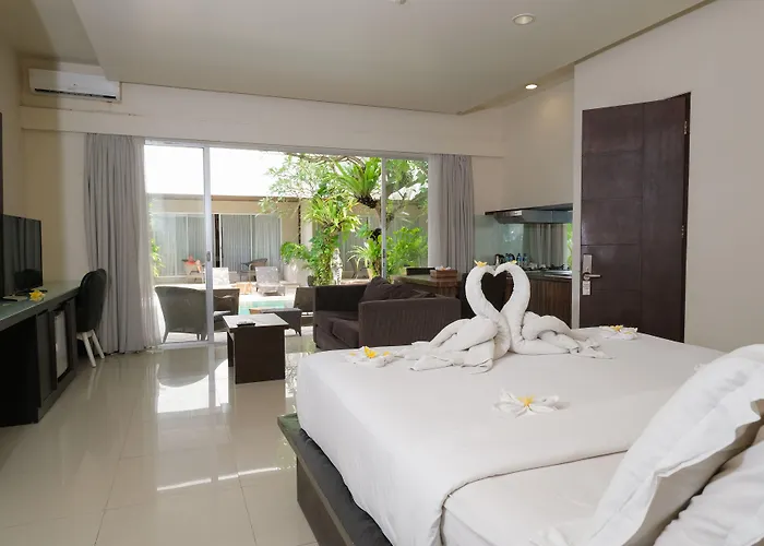 Swiss-belcourt Sunset Aparthotel 4*