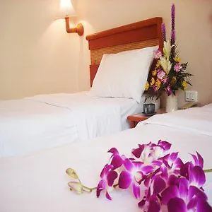 Swiss-belcourt Sunset Seminyak